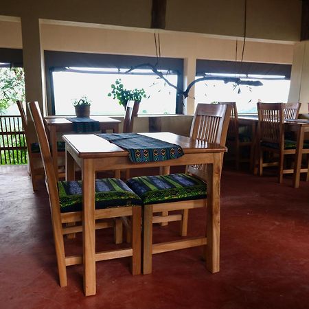 Hyena Hill Lodge Sanga 외부 사진