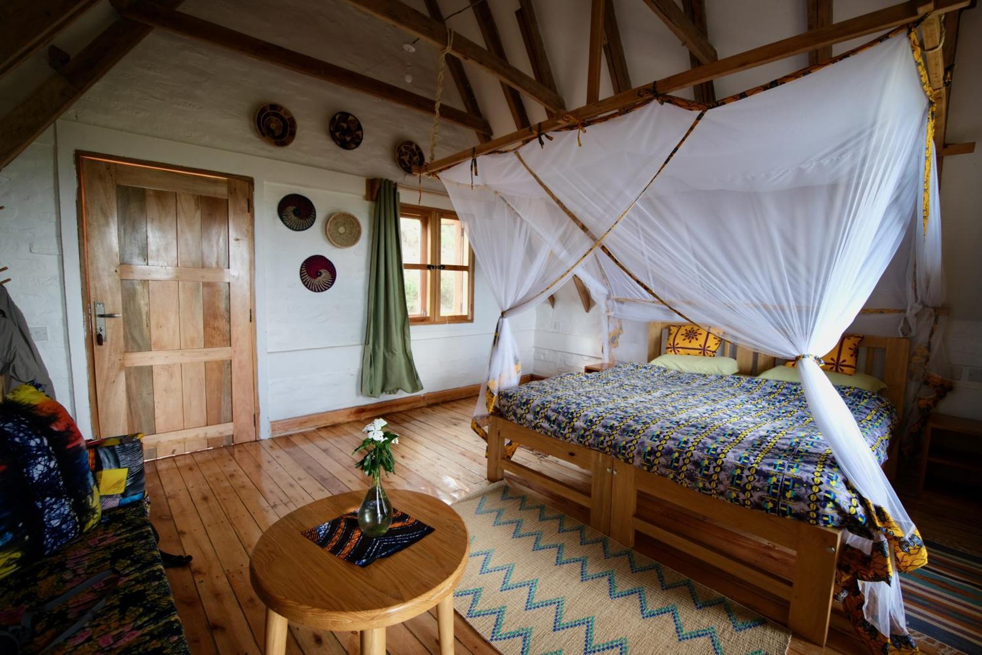 Hyena Hill Lodge Sanga 외부 사진