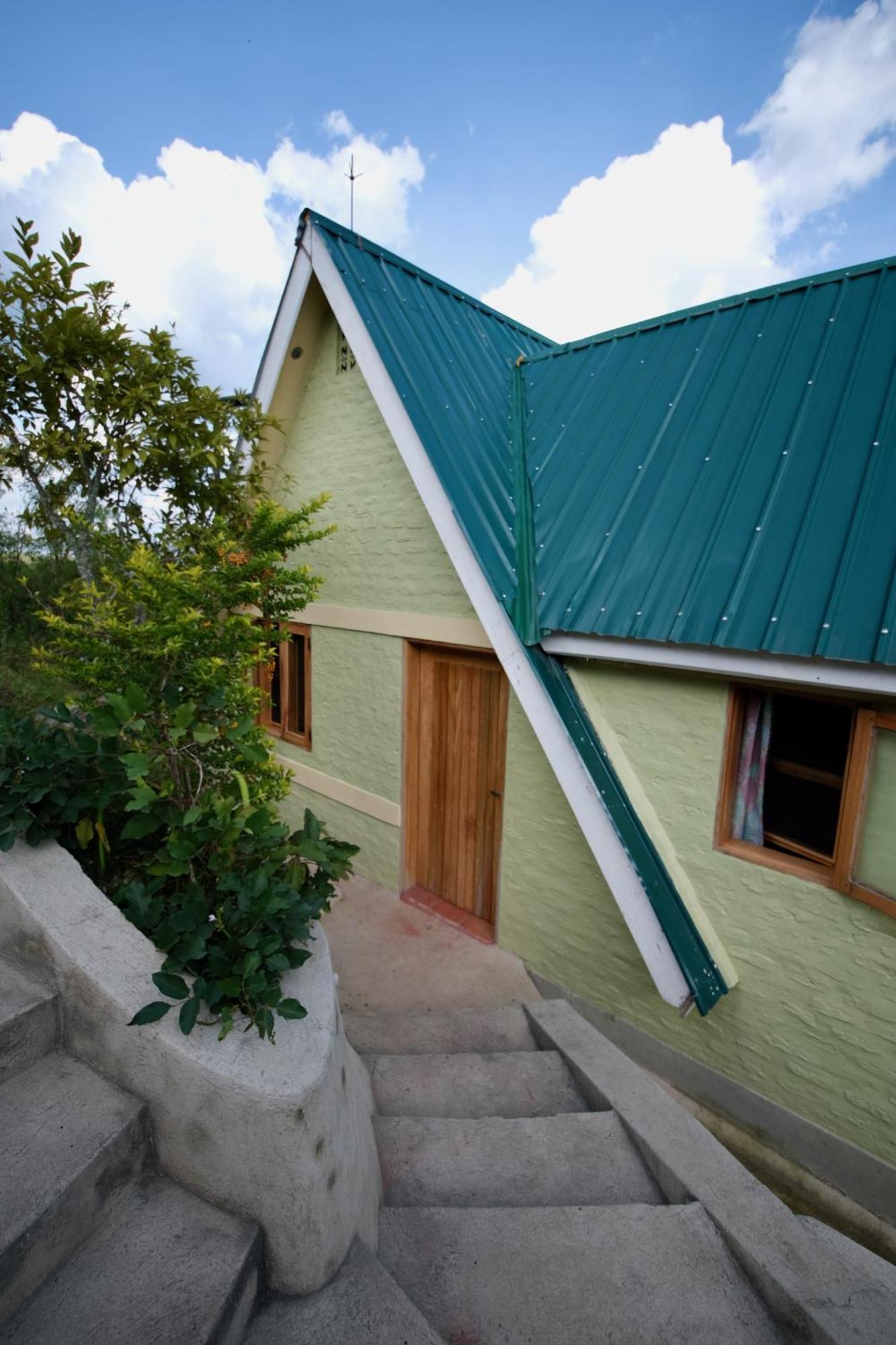 Hyena Hill Lodge Sanga 외부 사진
